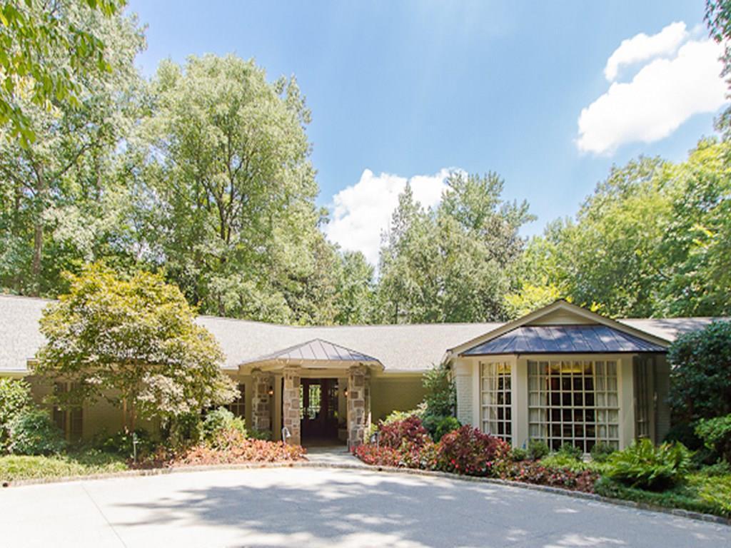 3489 Riverly Rd., Atlanta, GA 30327