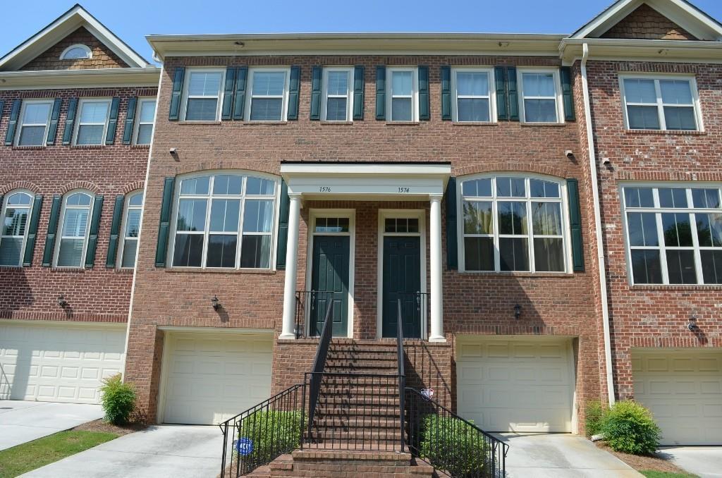 1576 Mosaic Way, Smyrna, GA 30080