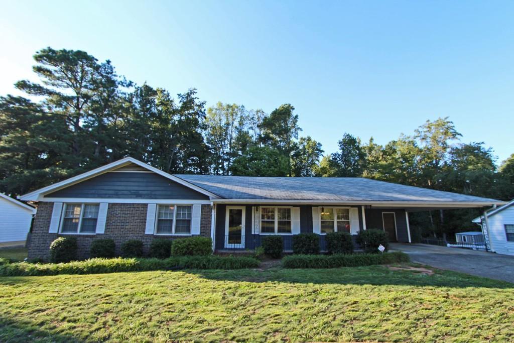 203 Mediterranean Ln., Lawrenceville, GA 30046