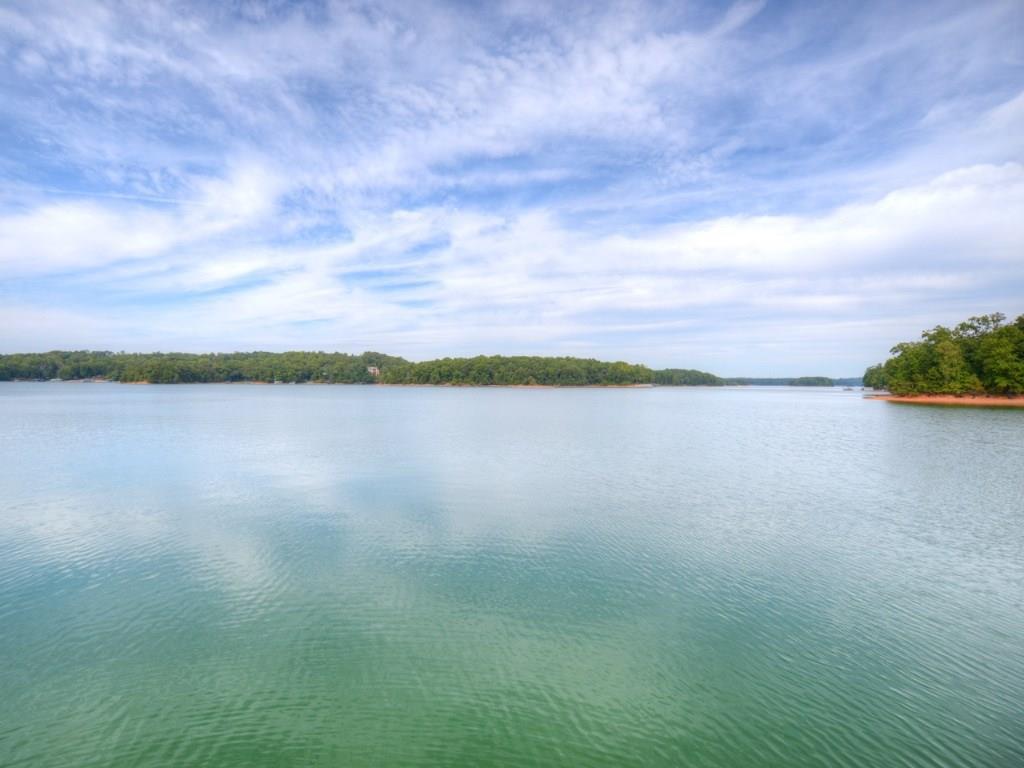 8140 Lanier Dr., Cumming, GA 30041