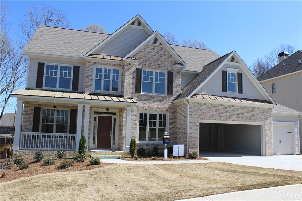 5049 Bayborough Dr., Hoschton, GA 30548