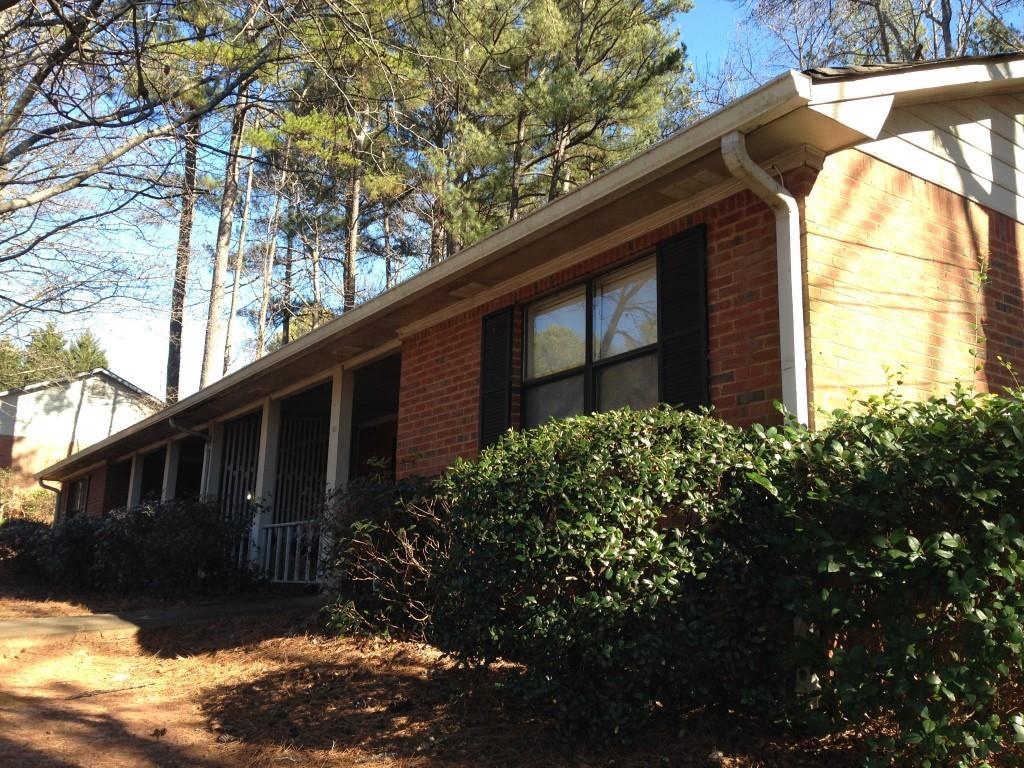 3214 Sarah Lou Dr., Snellville, GA 30078