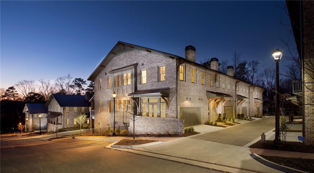 95 Webb St. #2C, Roswell, GA 30075