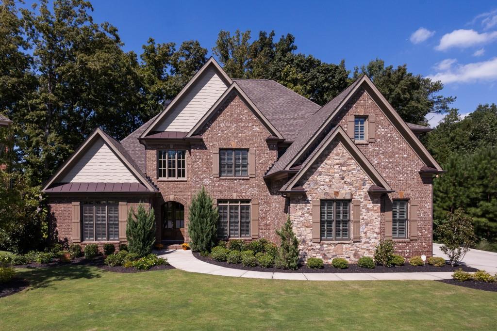 4553 Vendome Pl., Roswell, GA 30075