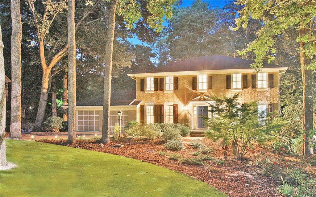 4297 Glengary Dr., Atlanta, GA 30342