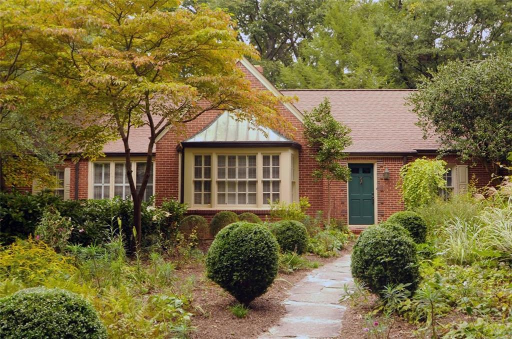 379 Glenn Cir., Decatur, GA 30030