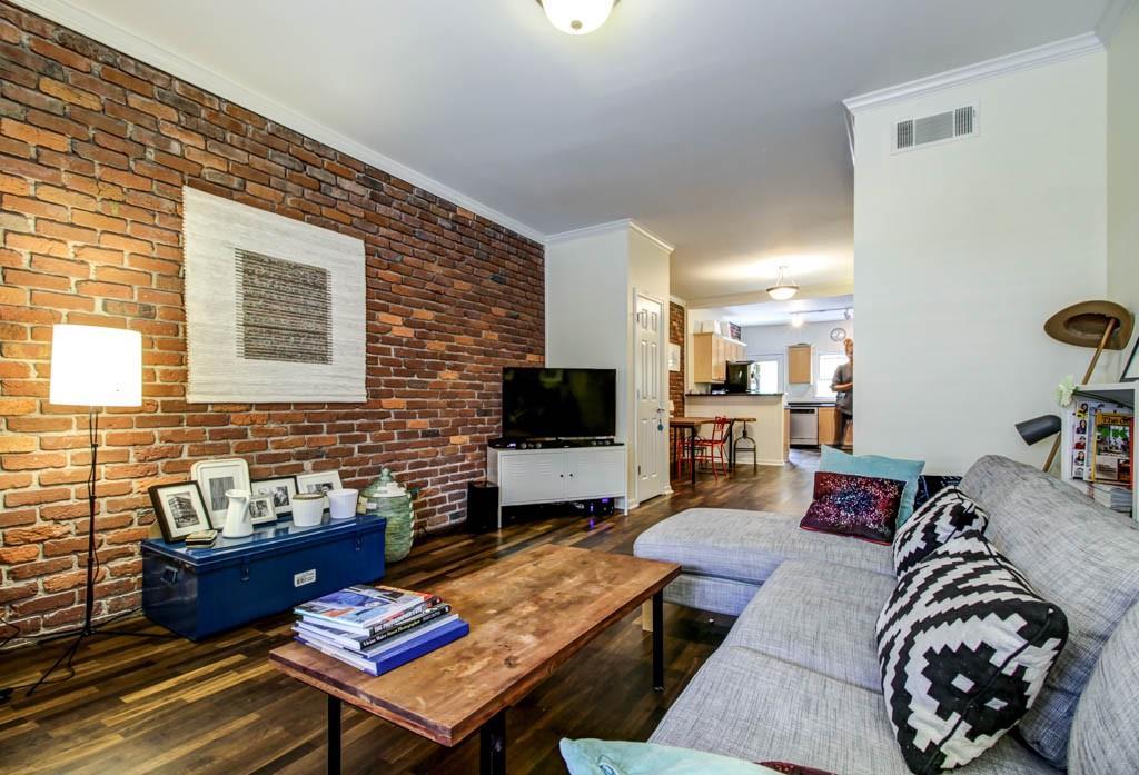 3675 Peachtree Rd. #20, Atlanta, GA 30319