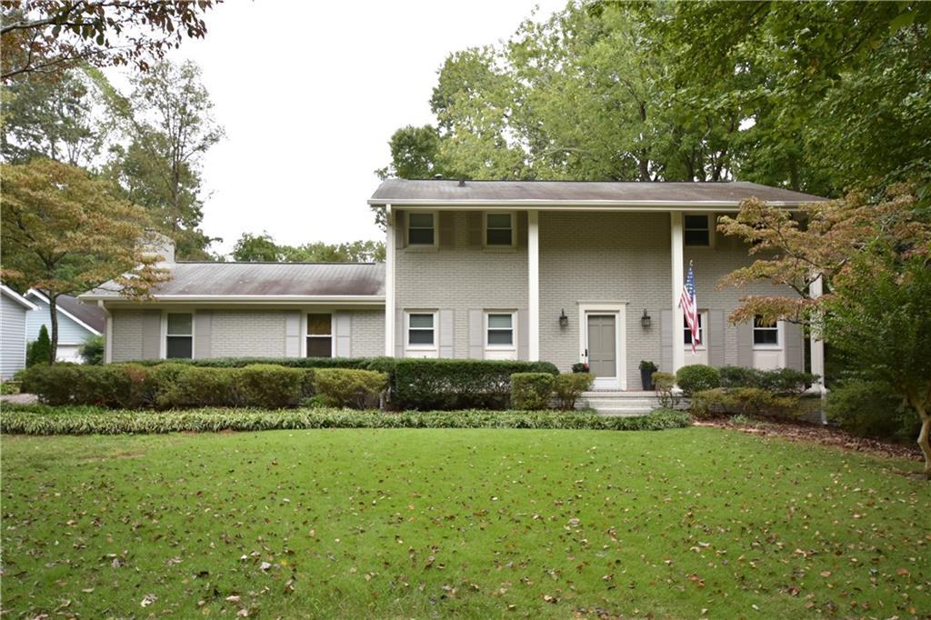 1551 Runnymeade Rd., Brookhaven, GA 30319