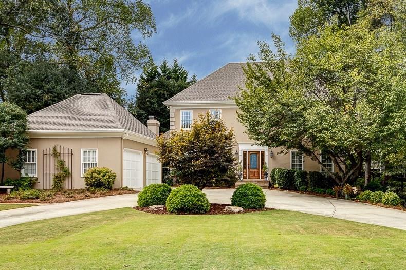 5016 Oak Trail Dr., Dunwoody, GA 30338