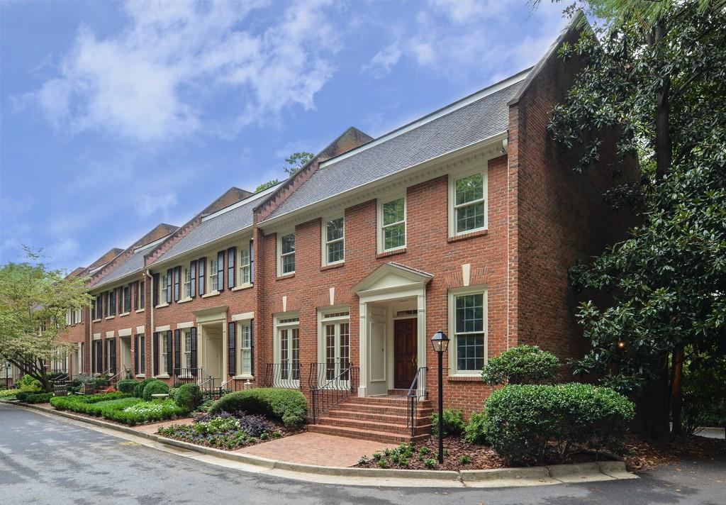 4476 NW Paces Battle, Atlanta, GA 30327