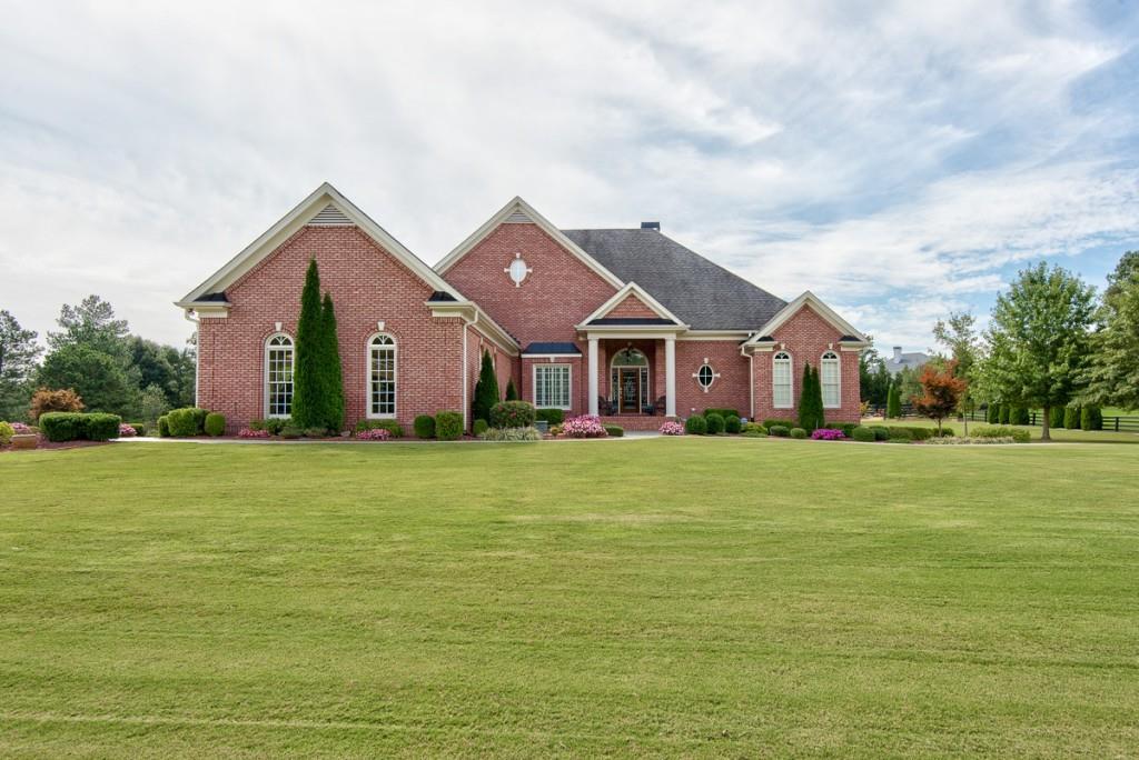 8320 Hurakan Creek Crossing, Cumming, GA 30028