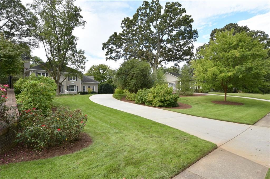 2038 Lee Rd., Smyrna, GA 30080