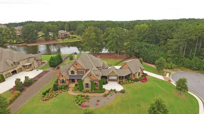 2705 Drayton Hall Dr., Buford, GA 30519