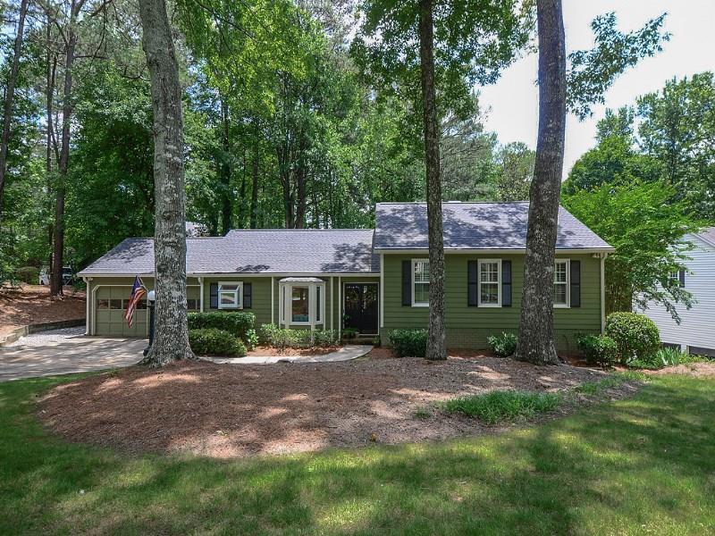 3670 Chestnut Ridge Ct., Marietta, GA 30062