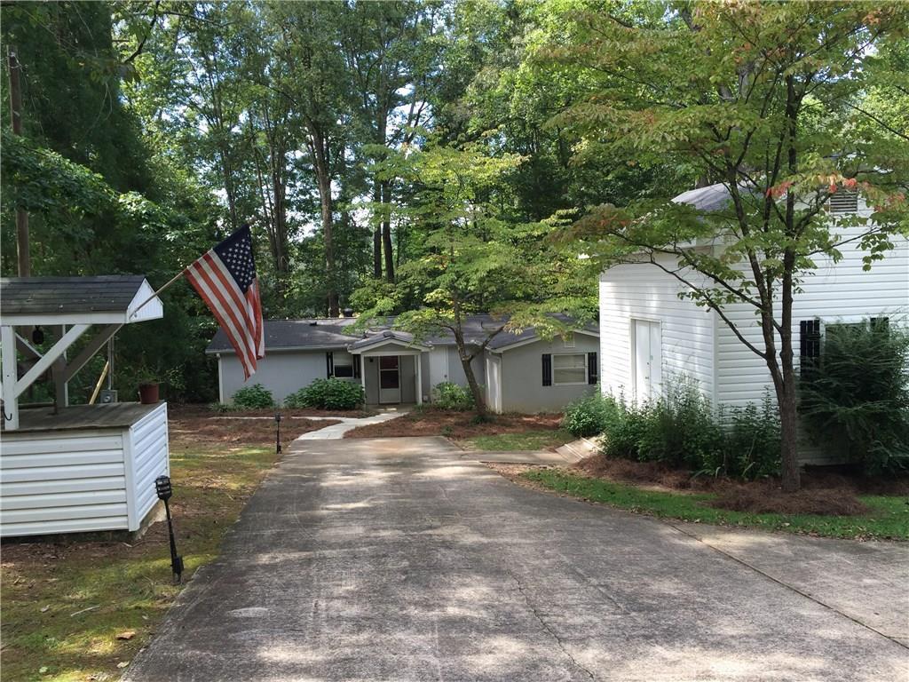 8475 Lynn Dr., Gainesville, GA 30506