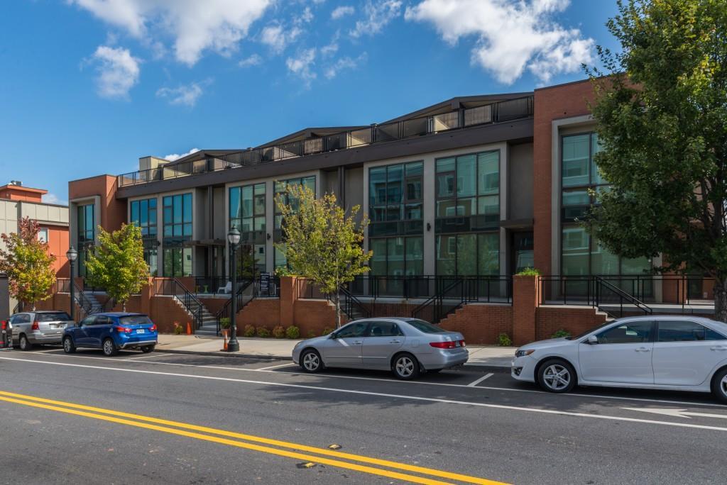 681 Edgewood Ave., Atlanta, GA 30307