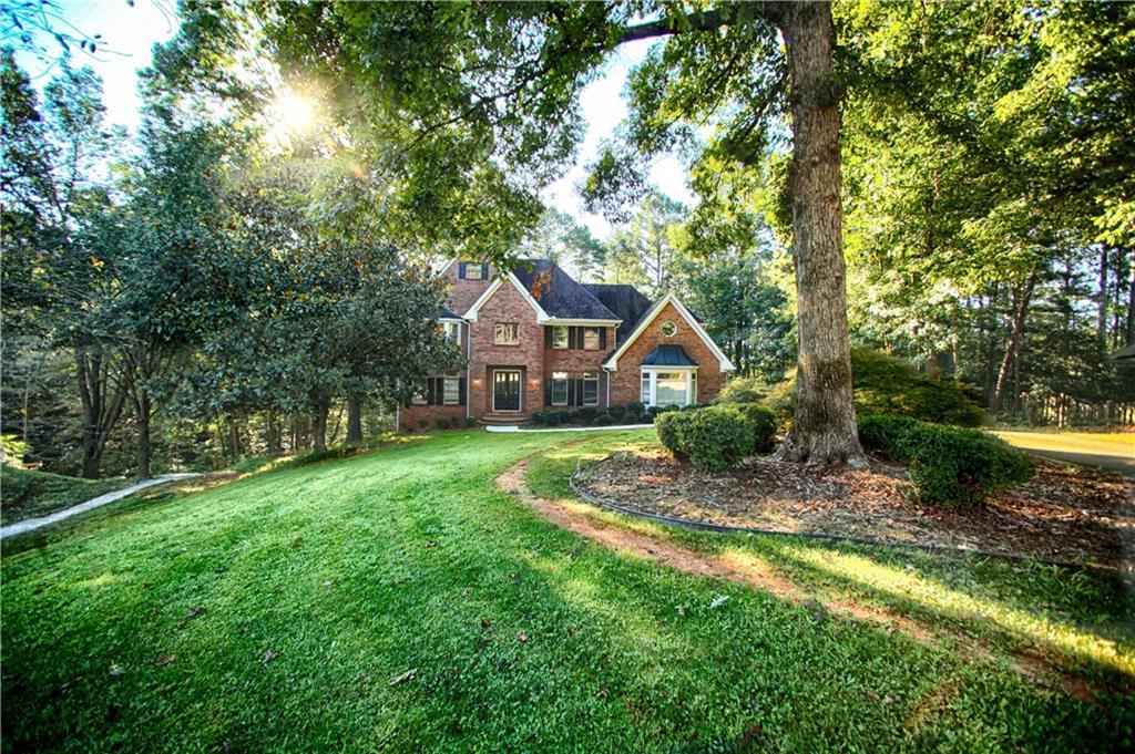 1718 Kanawha Tr., Stone Mountain, GA 30087