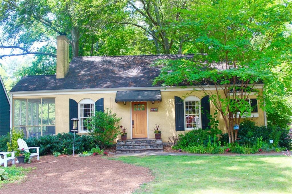 329 Shadowmoor Dr., Decatur, GA 30030
