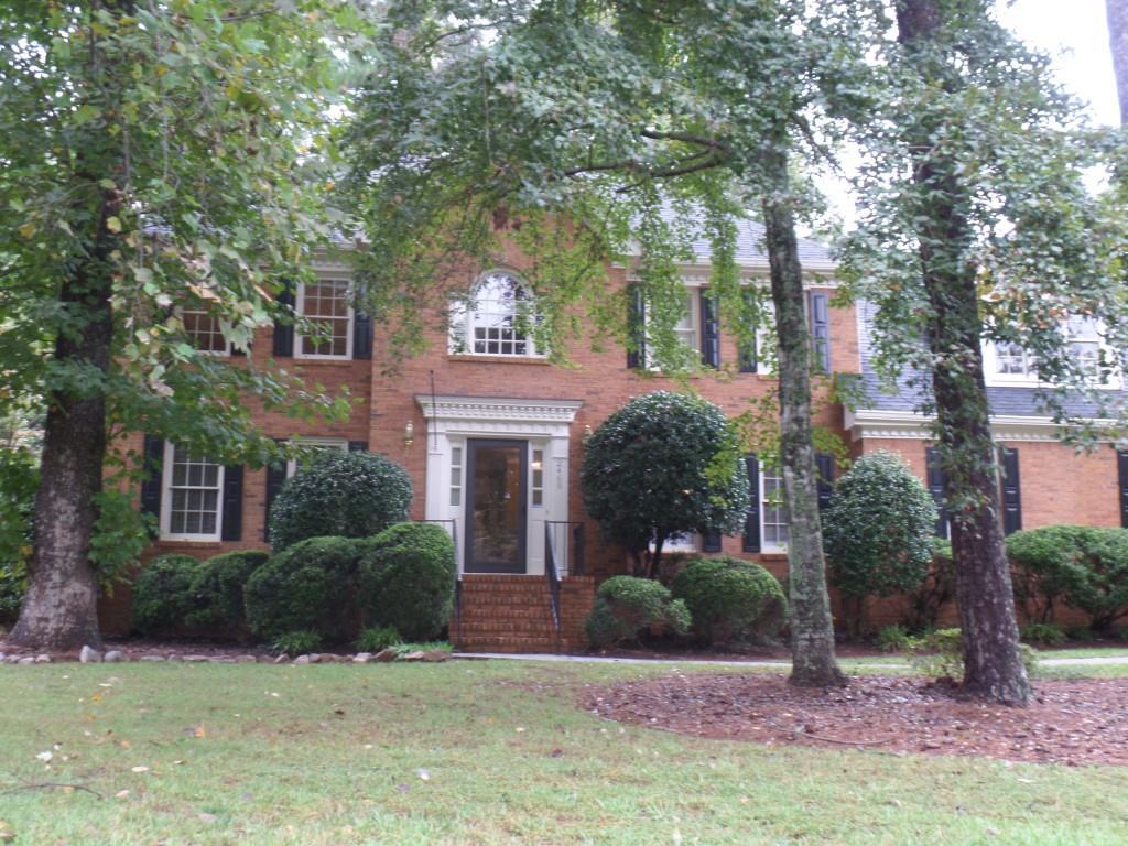 2469 Williamsdowns Cir., Snellville, GA 30078