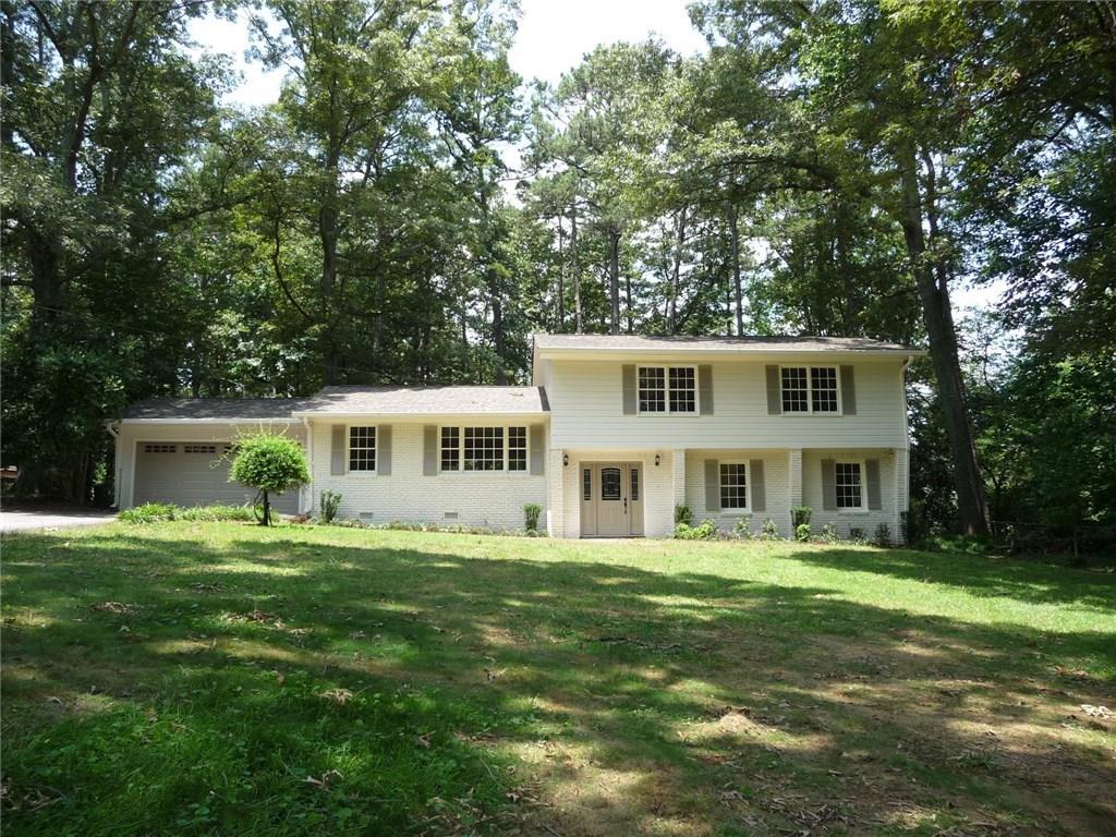 828 Hickory Dr., Marietta, GA 30064