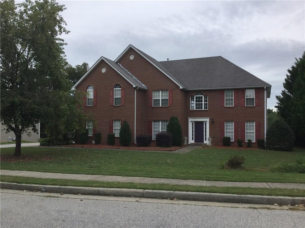 3660 Brushy Wood Dr., Loganville, GA 30052