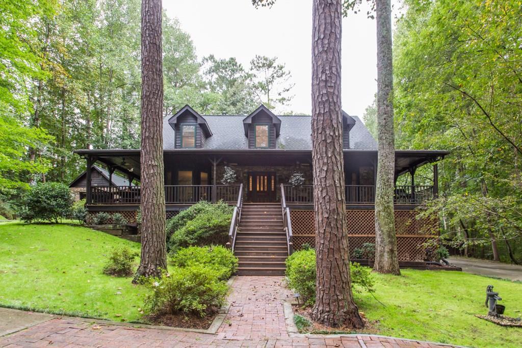 1447 Oleander Dr., Lilburn, GA 30047