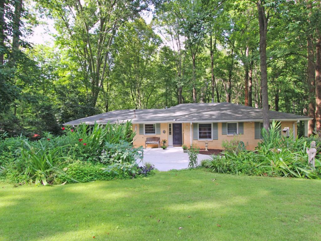 2774 Overlook Dr., Atlanta, GA 30345