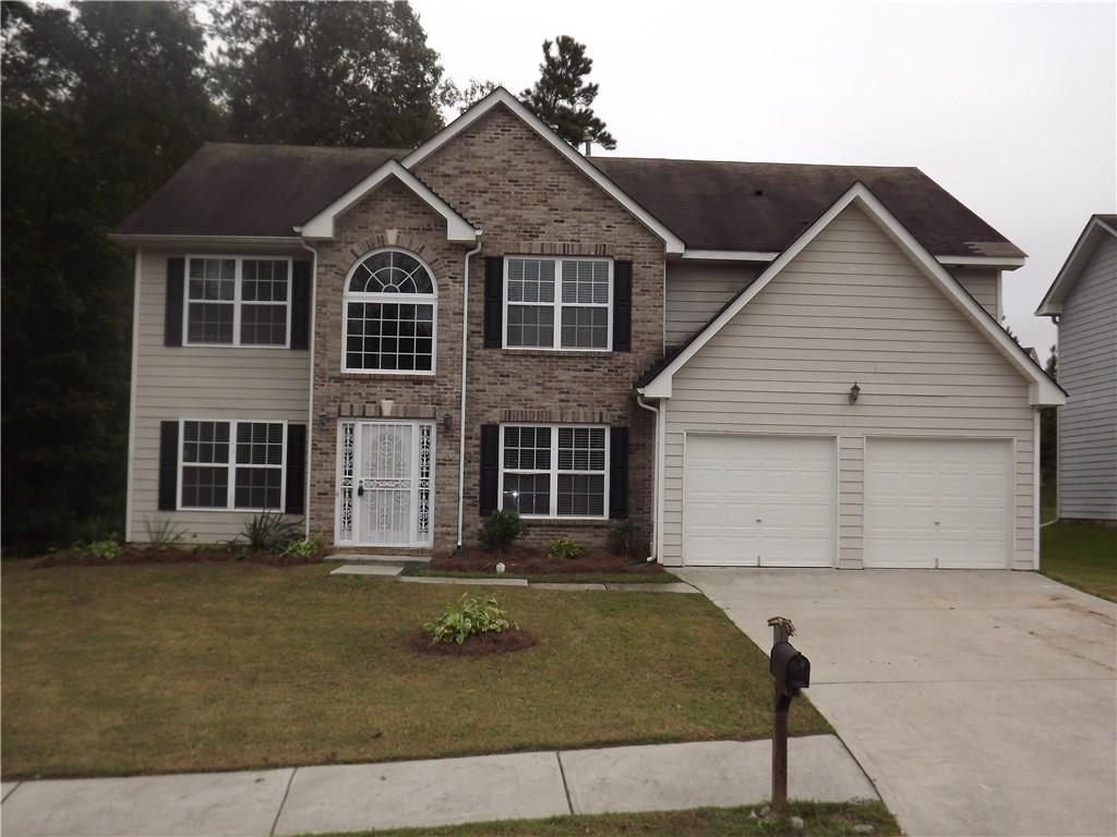 4972 Estonian Dr., Fairburn, GA 30213