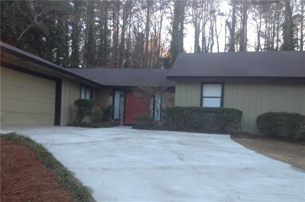 5484 Woodberry Cir., Marietta, GA 30068