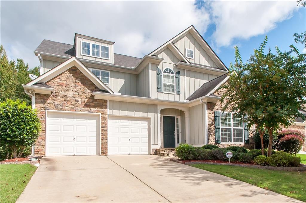 1122 Silverbrooke Dr., Powder Springs, GA 30127