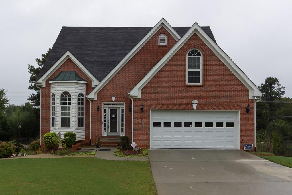 370 Georgian Hills Dr., Lawrenceville, GA 30045