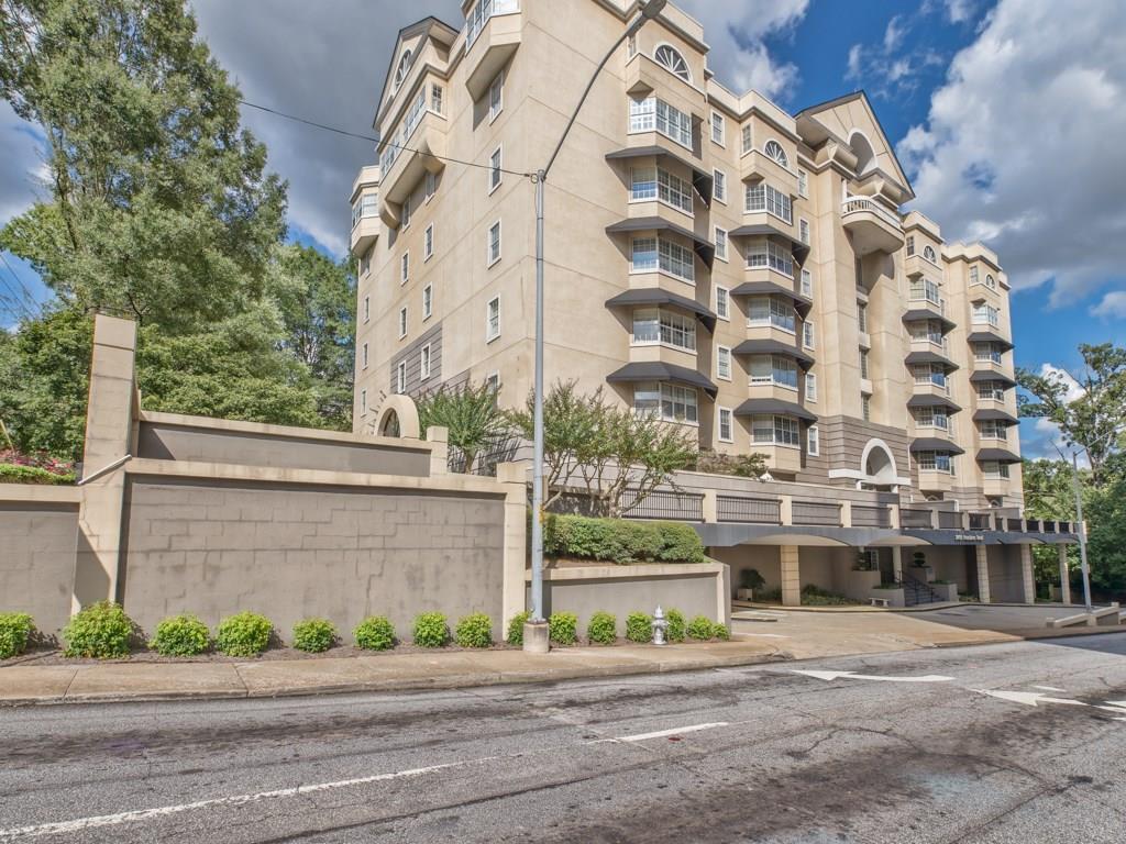 2499 Peachtree Rd. #302, Atlanta, GA 30305