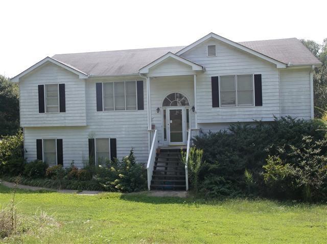 406 Nicole Ct., Winder, GA 30680