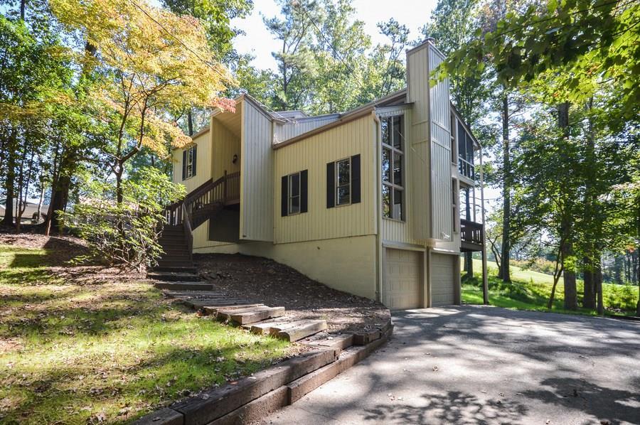 3761 Frey Lake Rd., Kennesaw, GA 30144