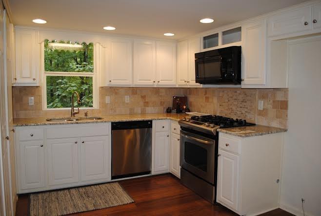 215 Tallwood Ter., Roswell, GA 30076