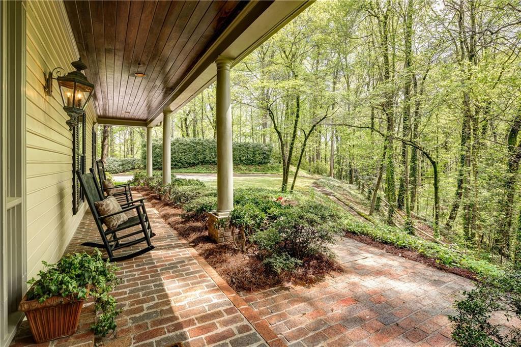 6680 Riverside Dr., Sandy Springs, GA 30328