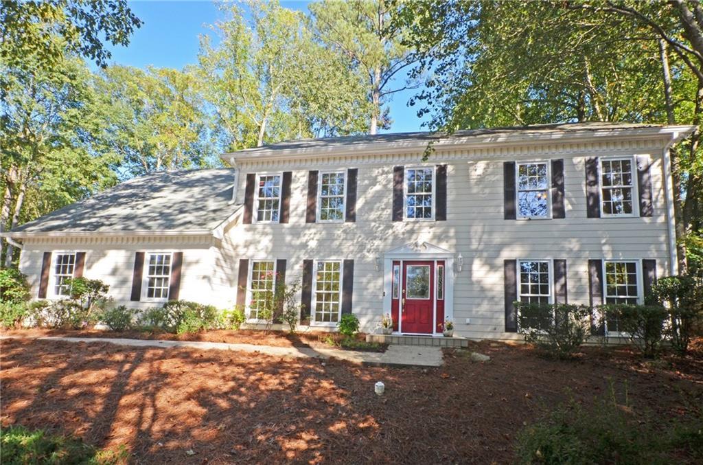 145 River Run, Roswell, GA 30075