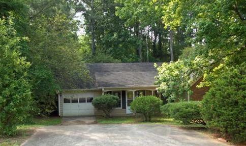 5556 Westberry Ln., Norcross, GA 30093