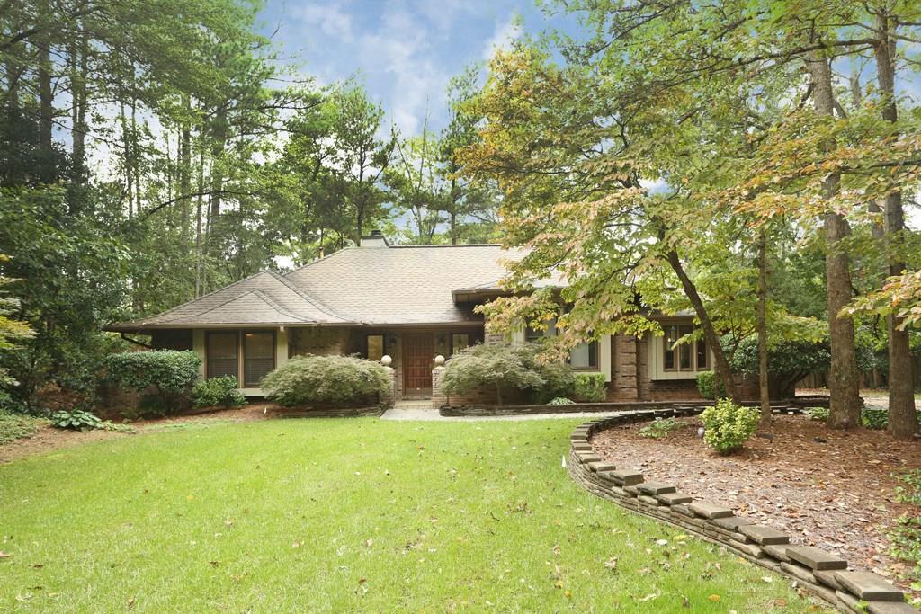 402 Somerset Close, Marietta, GA 30067