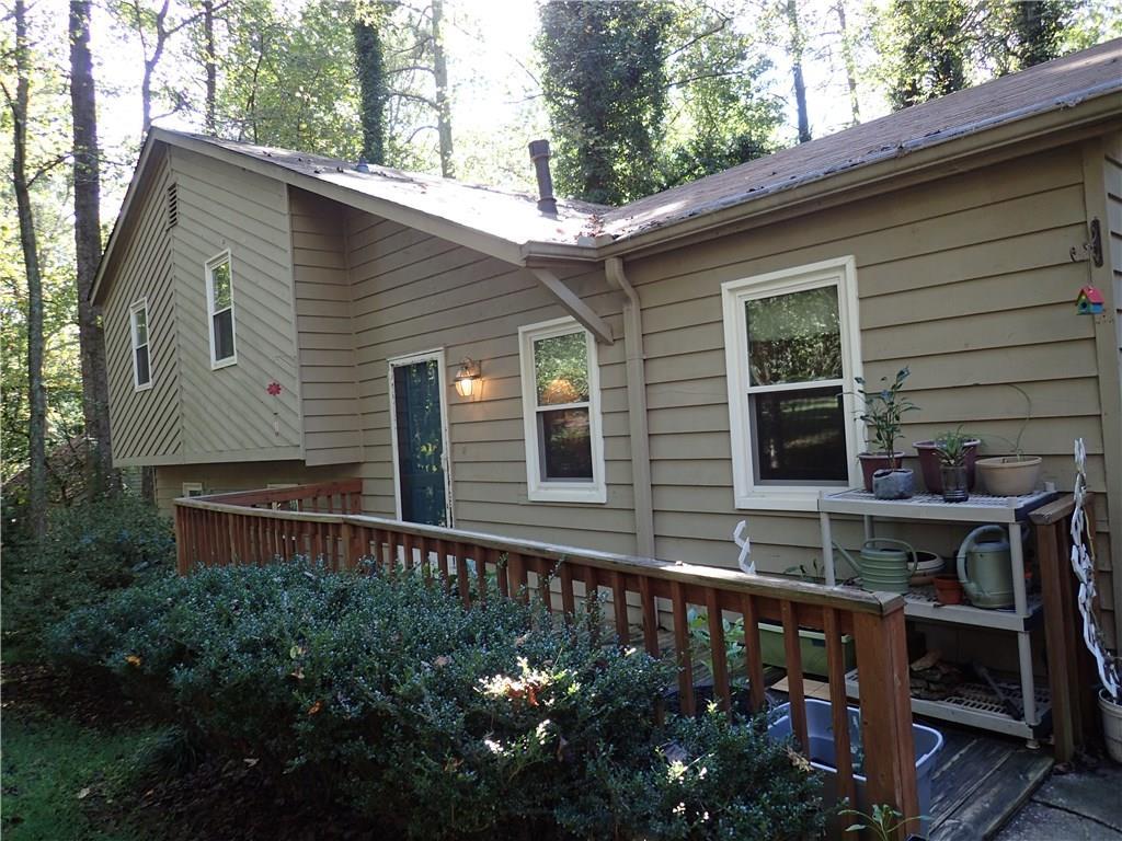 581 Bells Ferry Pl., Acworth, GA 30102