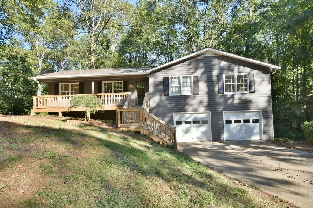 716 Osco Pkwy., Woodstock, GA 30188