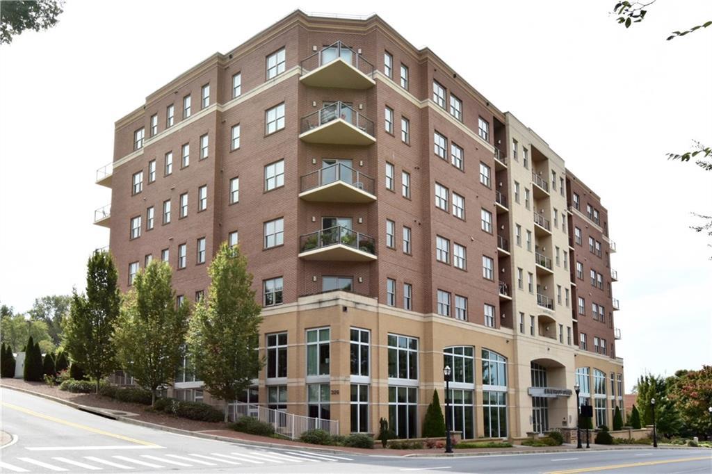 326 Roswell St. #704, Marietta, GA 30060