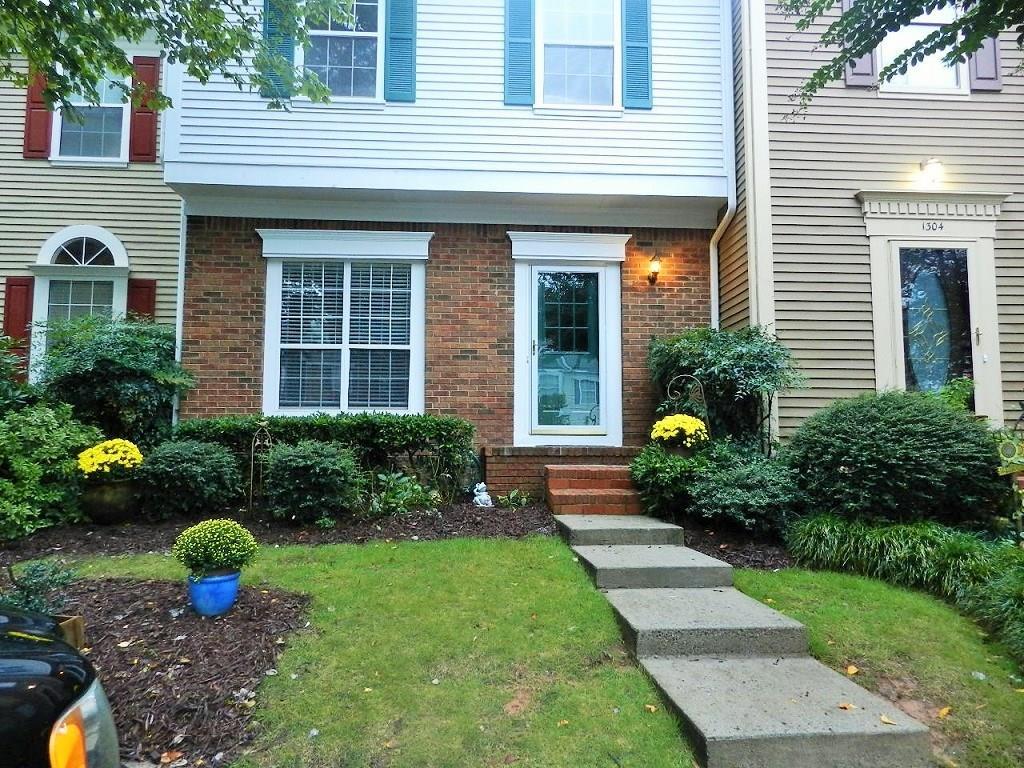 1302 Morningside Park Dr., Alpharetta, GA 30022