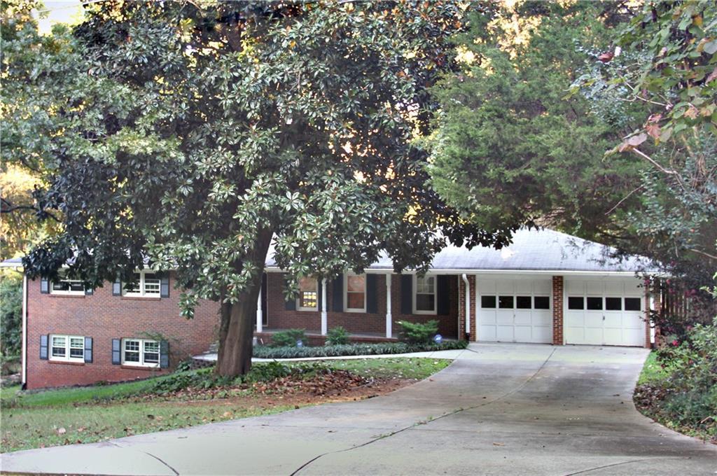 63 Bailey Dr., Lilburn, GA 30047