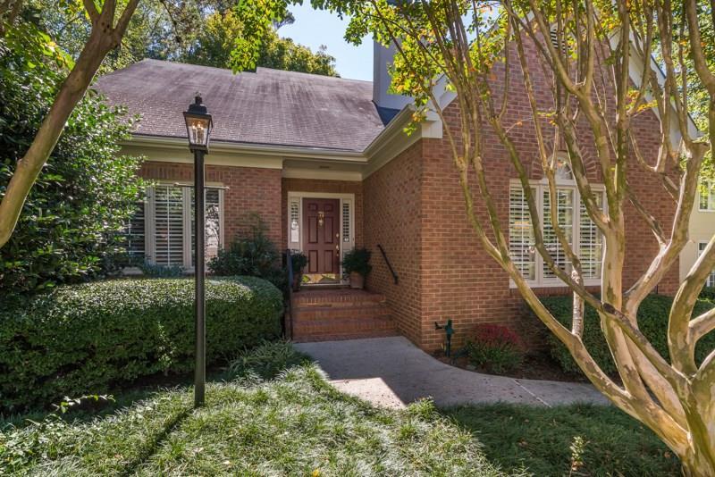 71 Paces West Ct., Atlanta, GA 30327