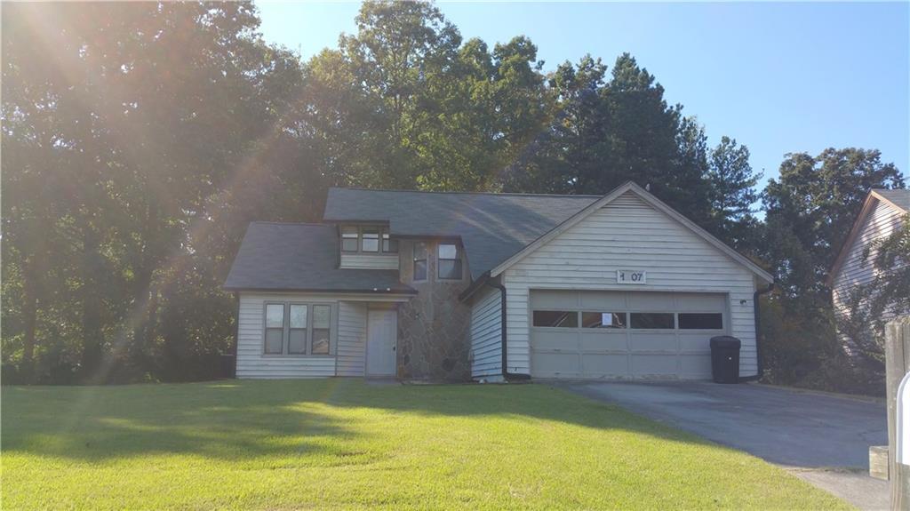1207 Realm Ln., Lawrenceville, GA 30044