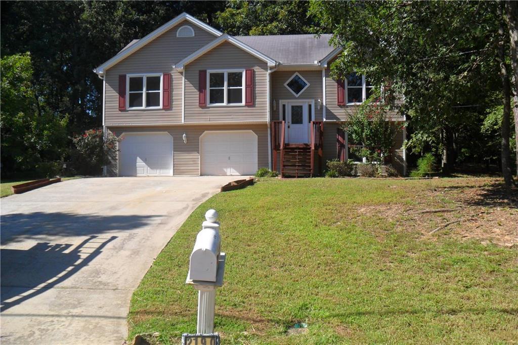 2190 Castle Royale Dr., Lawrenceville, GA 30043