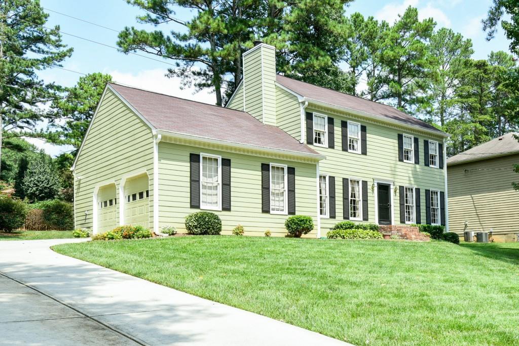 557 Spring Creek Way, Marietta, GA 30068
