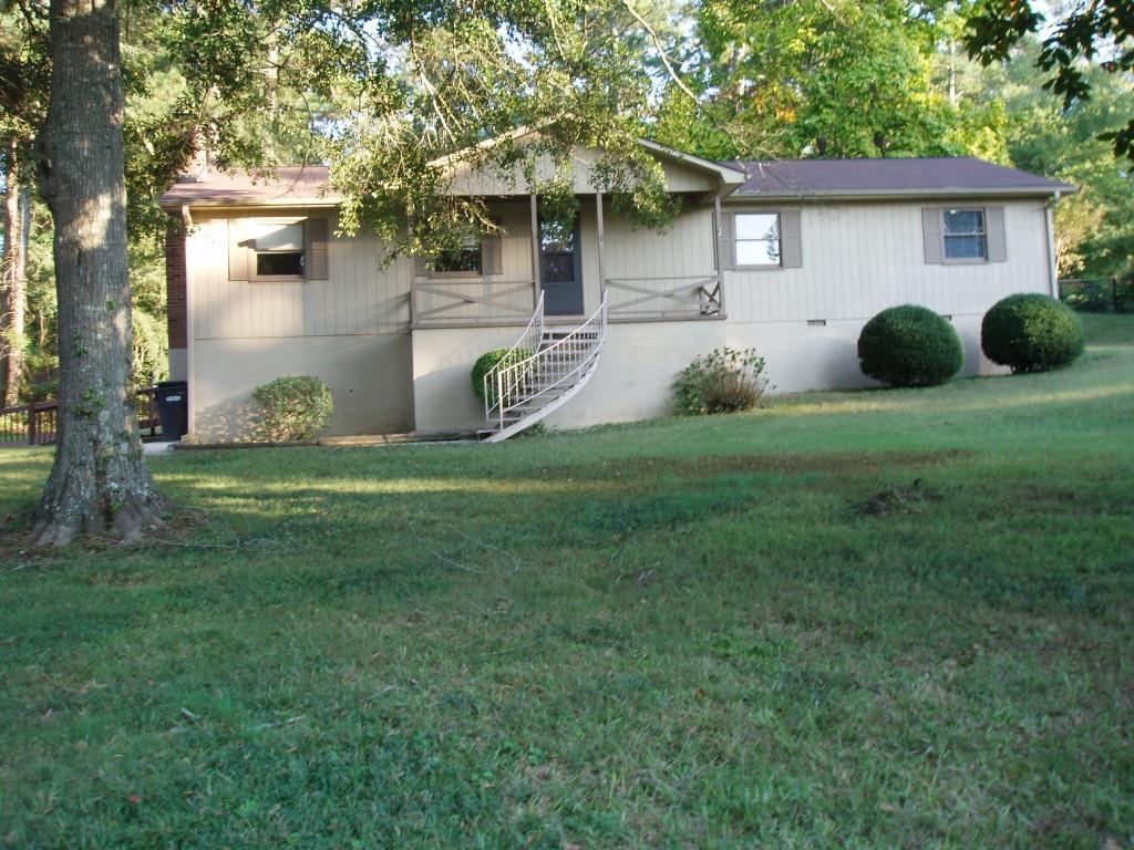 2601 Lake Capri Dr., Conyers, GA 30012