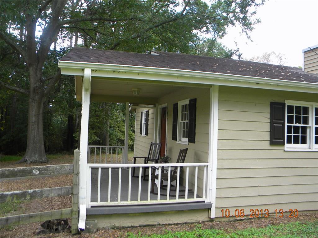 1320 Villa Rica Rd., Powder Springs, GA 30127